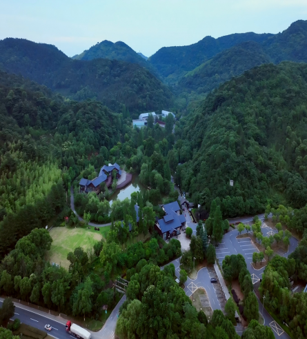 梁希森林公园